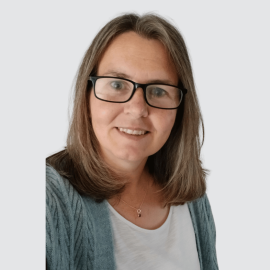 Dr Claire Forsyth website profile